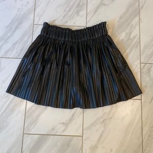 Do+Be faux leather pleated skort